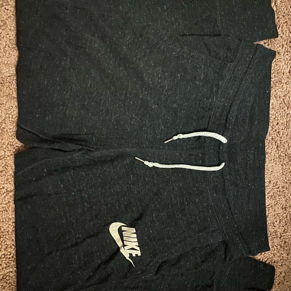 Nike heathered grey sweats